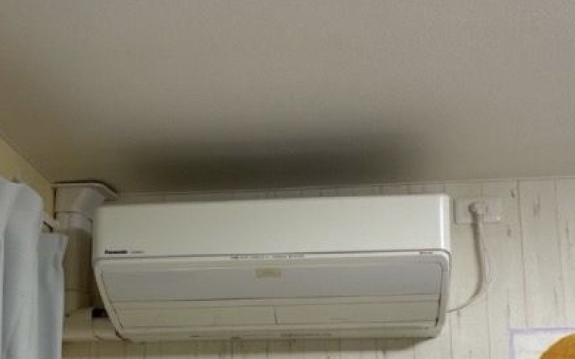 青森県弘前市撫牛子４丁目　W様宅　お掃除機能付きエアコン２台掃除と防カビコート