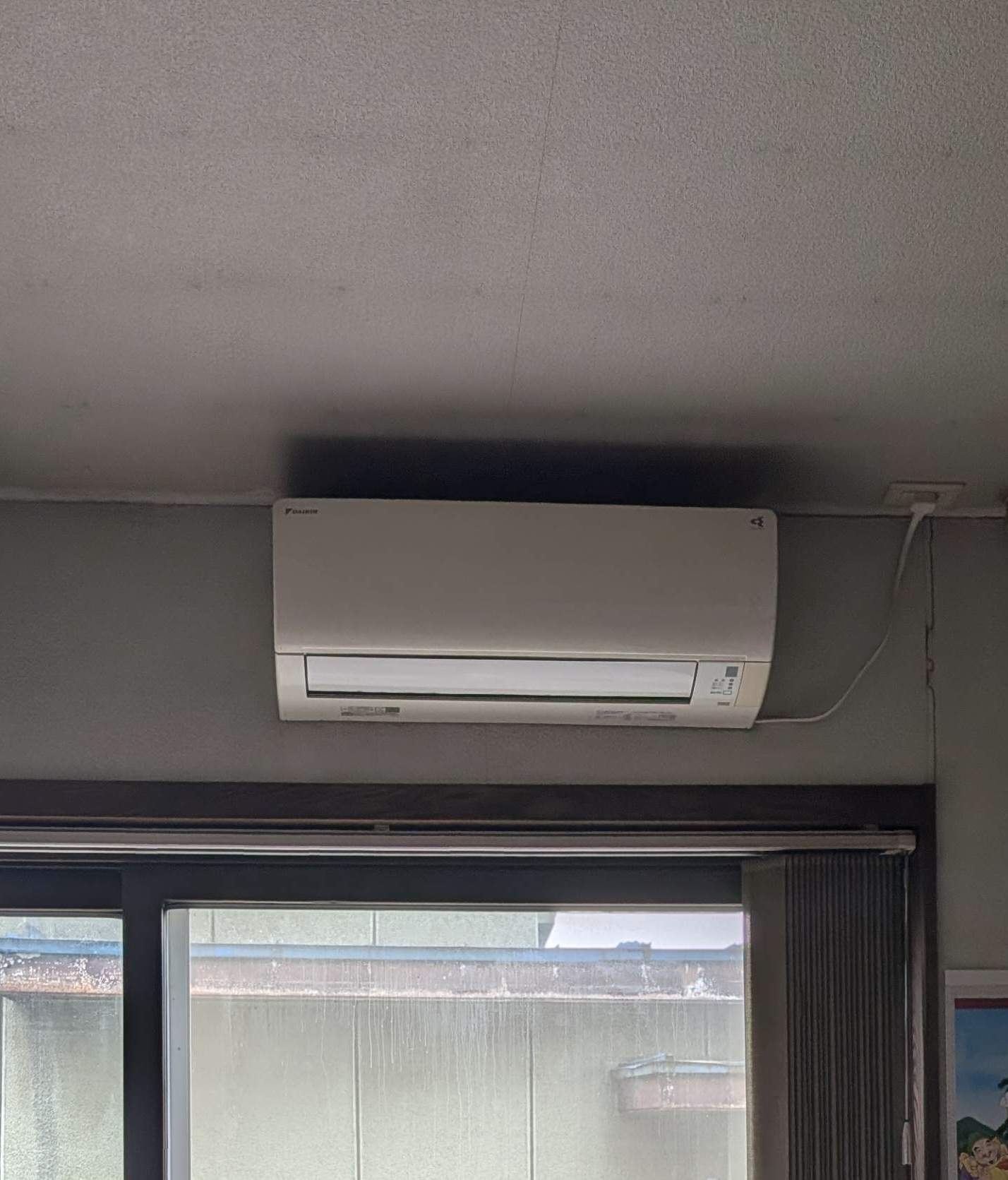 青森県弘前市独狐石田　K様宅　エアコンと室外機クリーニング