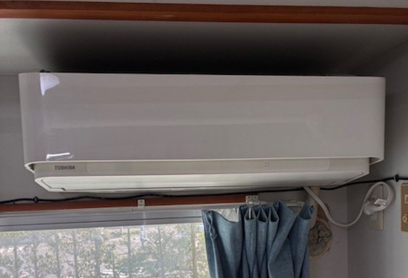 お掃除機能付きエアコンの掃除　青森県弘前市熊嶋豊田　T様宅